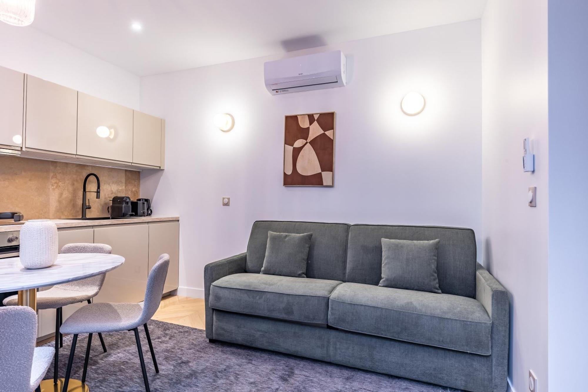 Quartier Libre Madeleine Aparthotel Paris
